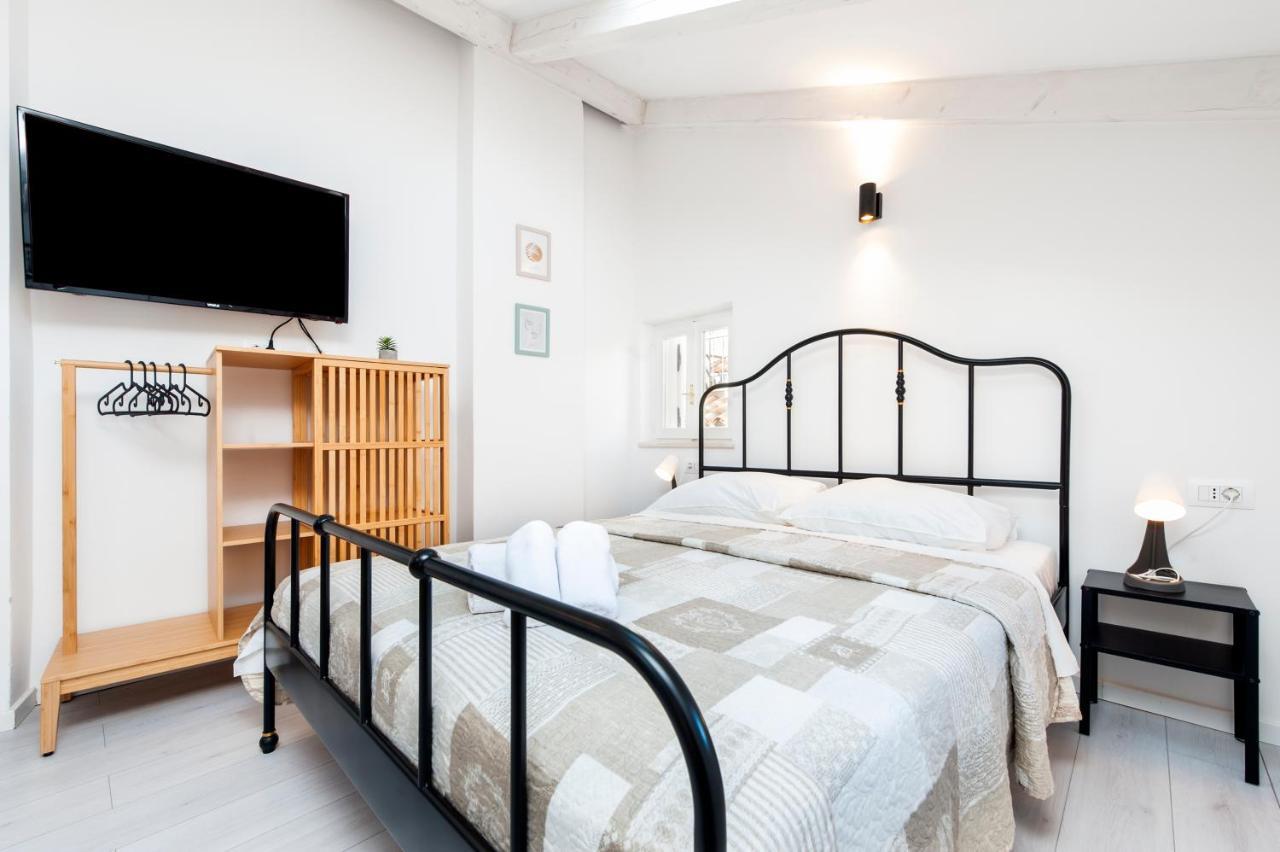Cozy Garzoto Studios Rovinj Luaran gambar