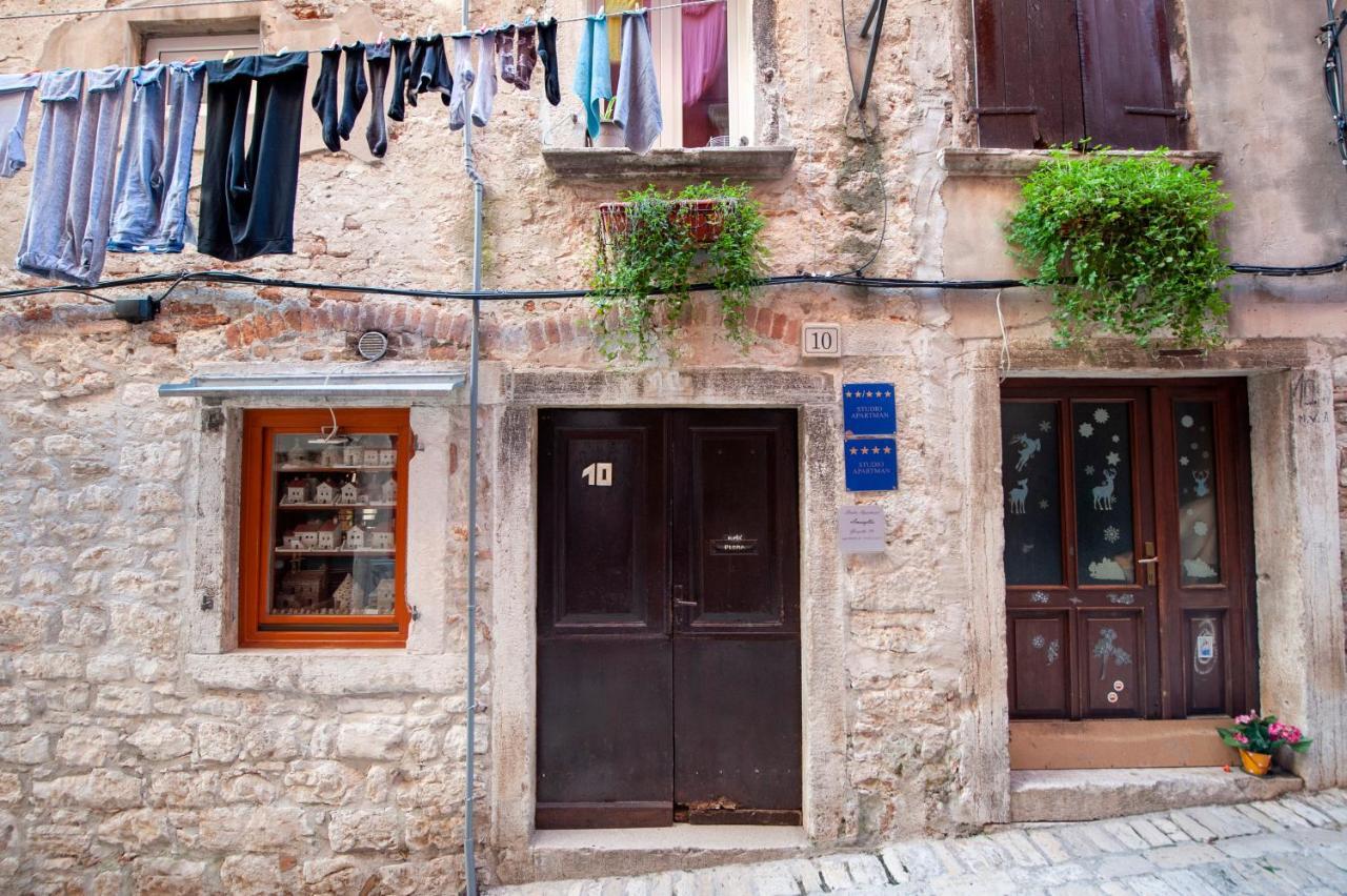 Cozy Garzoto Studios Rovinj Luaran gambar